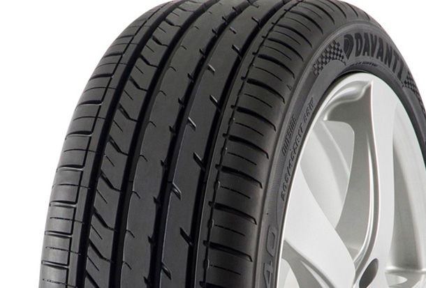 Davanti DX640 255/35 ZR19 96Y