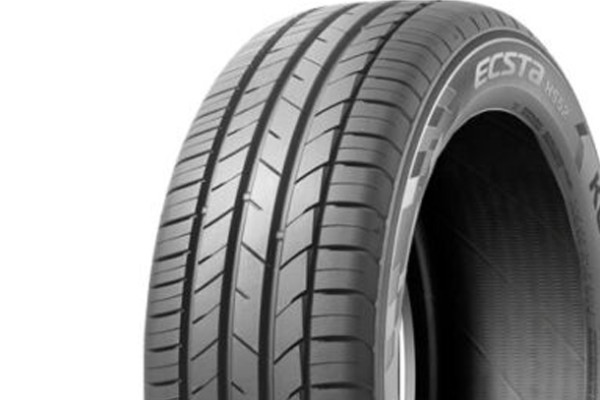 Kumho Ecsta HS52