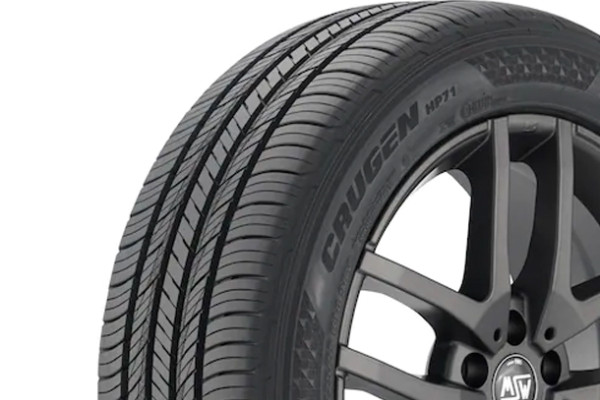 Kumho Crugen HP71