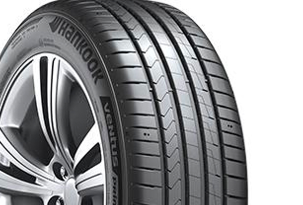 Hankook K135A 225/45 19 92V